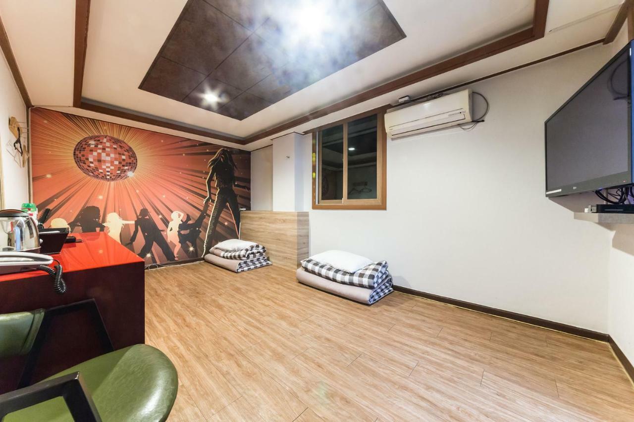 Hotel Pocheon Royal Exterior foto